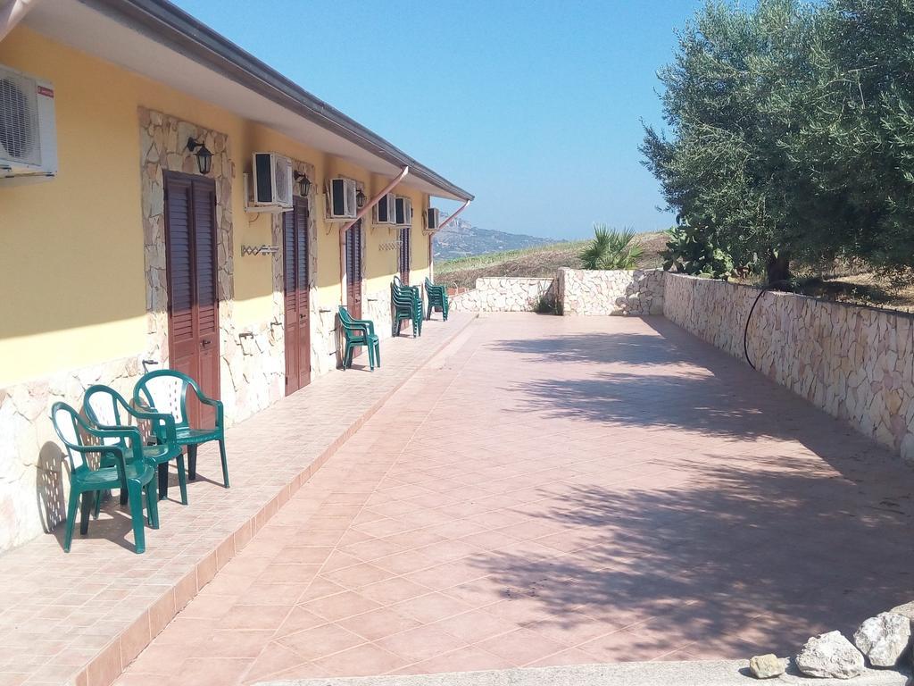 Agriturismo La Targa Buonfornello エクステリア 写真