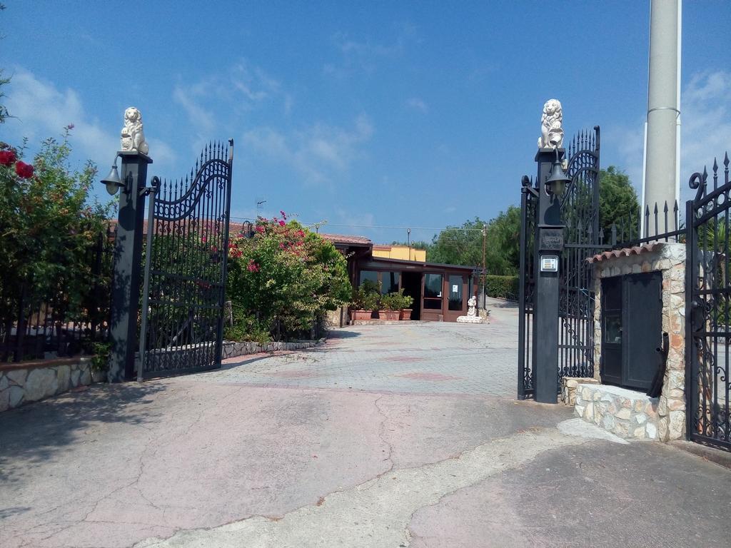 Agriturismo La Targa Buonfornello エクステリア 写真