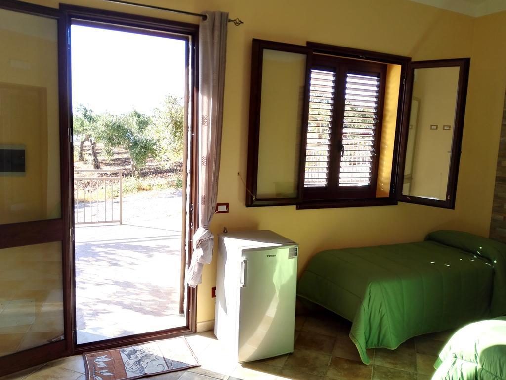 Agriturismo La Targa Buonfornello エクステリア 写真