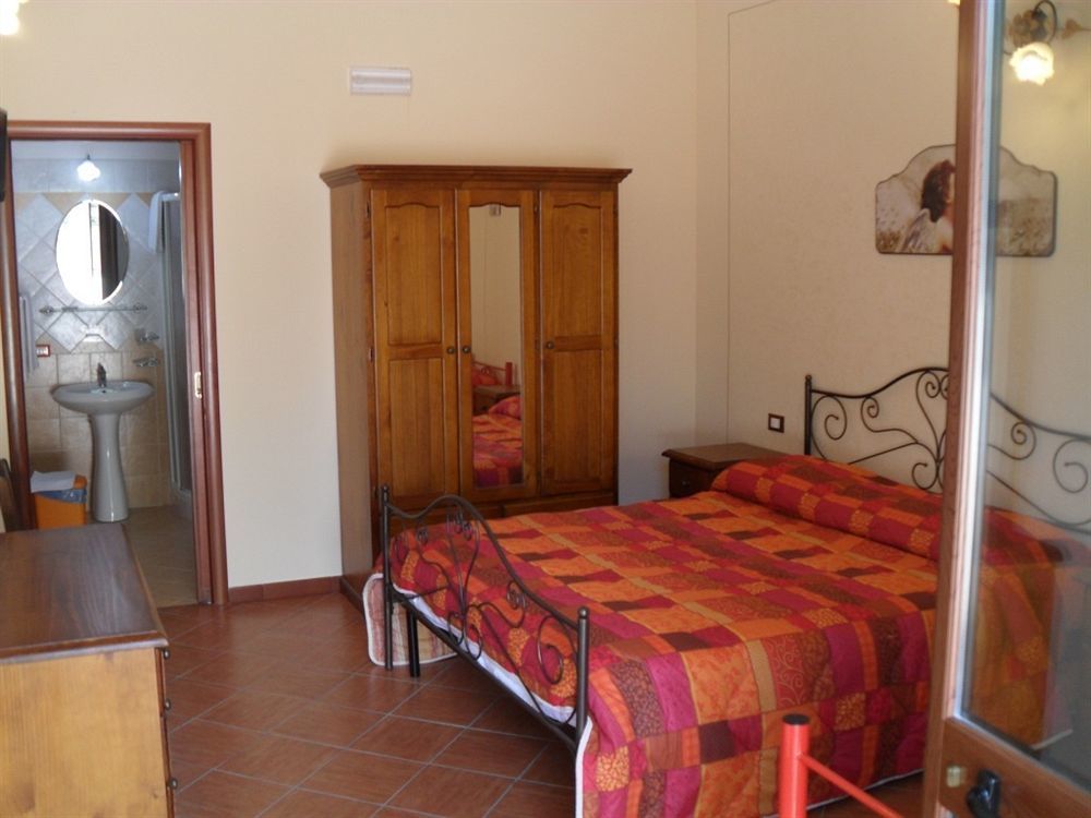 Agriturismo La Targa Buonfornello エクステリア 写真